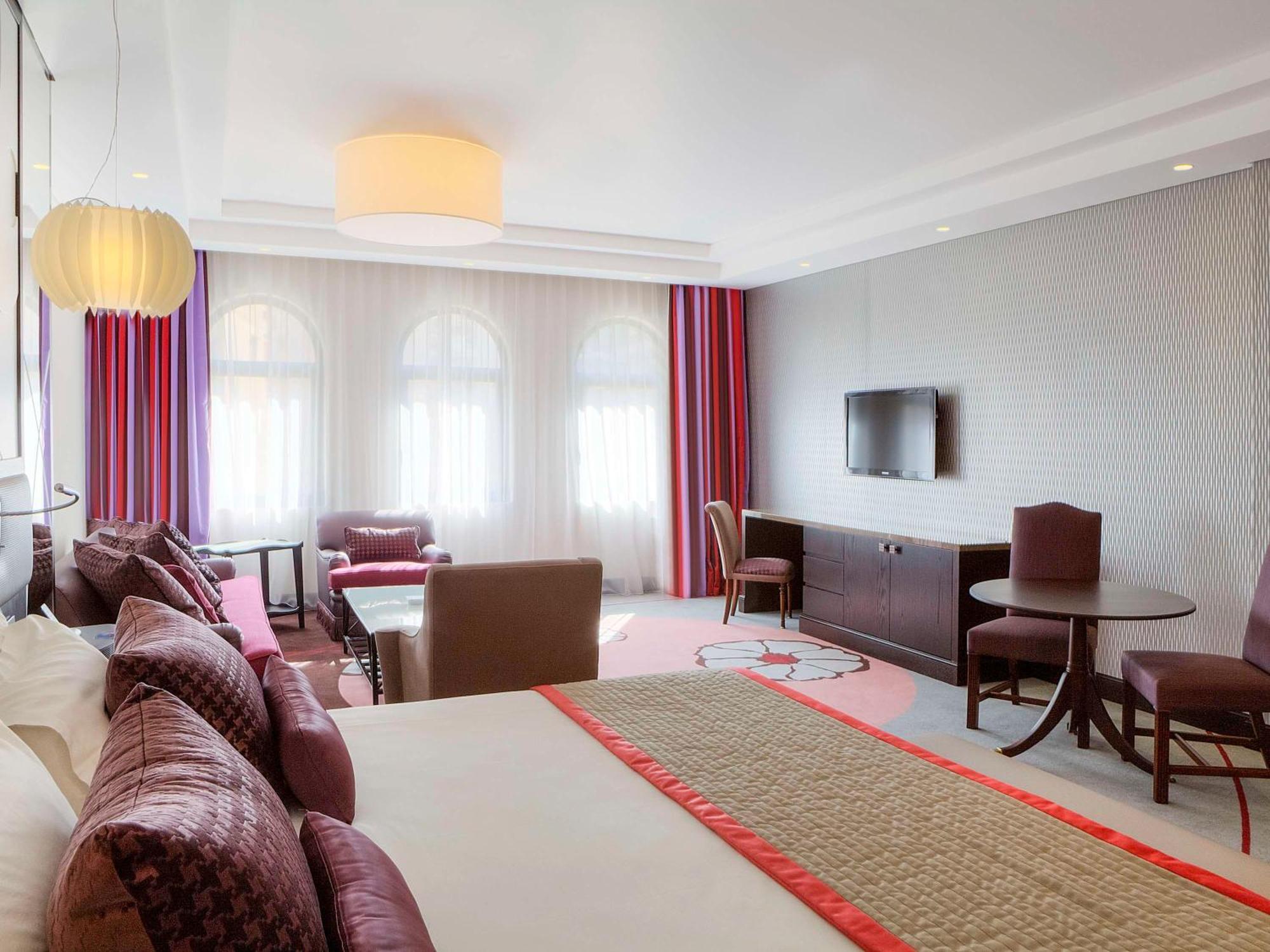 Sofitel Beirut Le Gabriel Hotel Kültér fotó